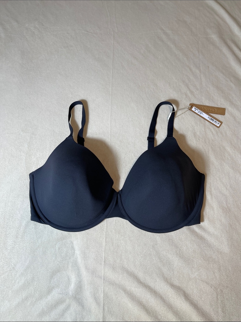 SKIMS Fits Everybody T-Shirt Bra Onyx 38DD NWT